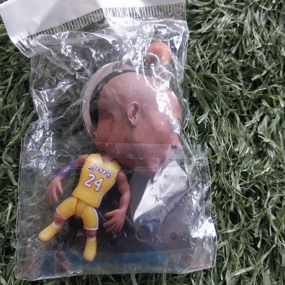 Kobe yellow jersey keychain/action figure